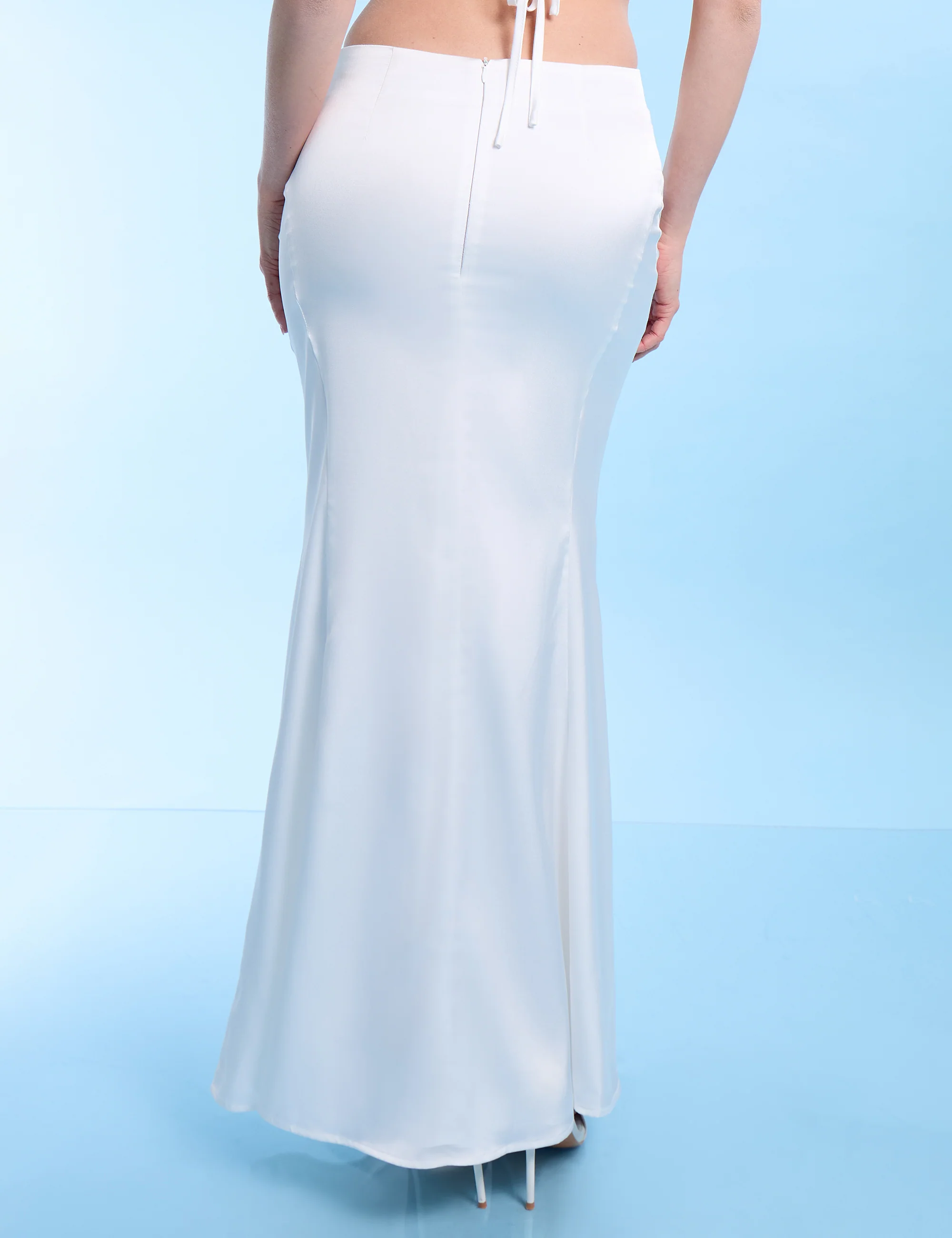 Contour Fishtail Maxi Skirt White - Image 8