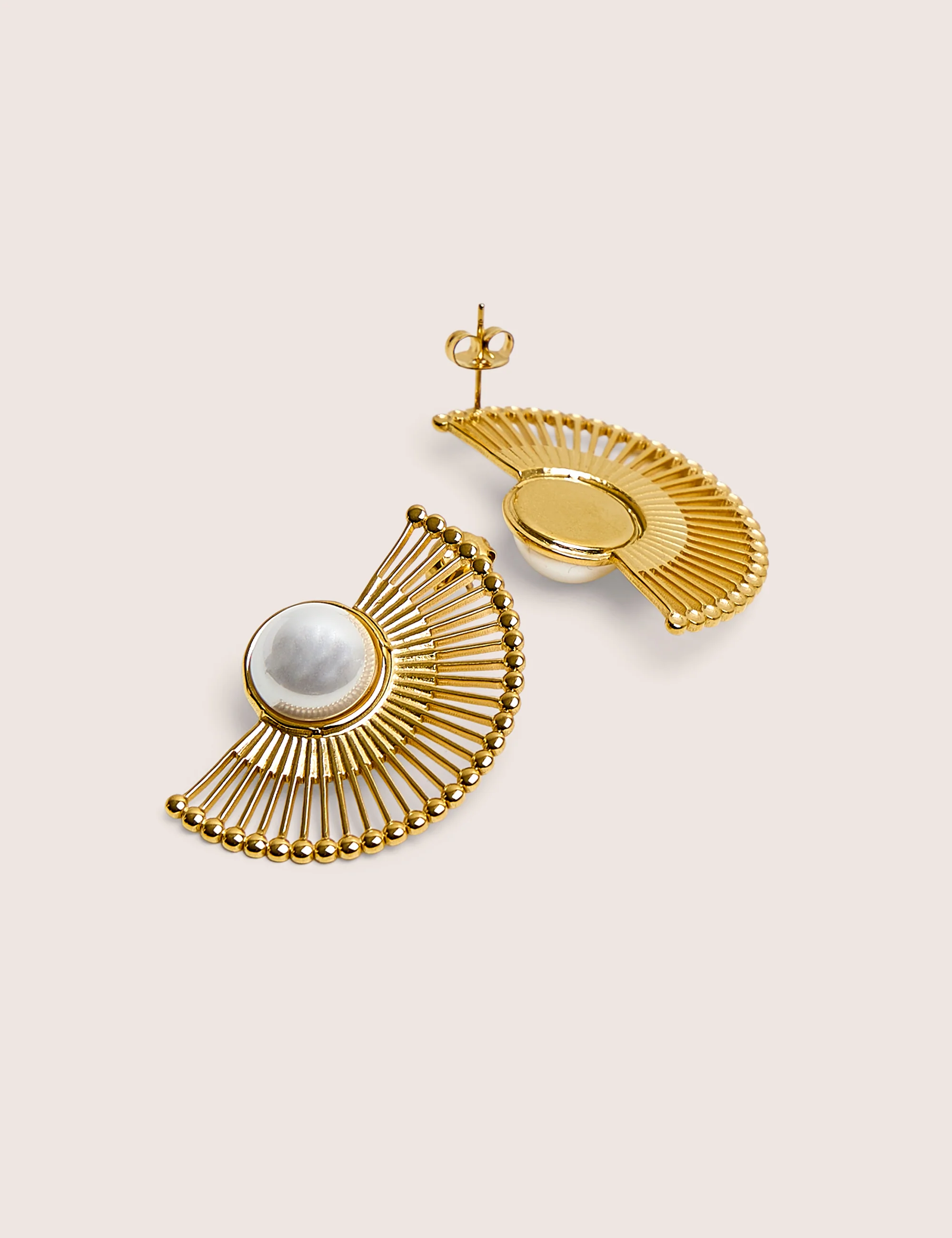 Public Desire Half Moon Earrings With Pearl Detail in Gold - Image 3