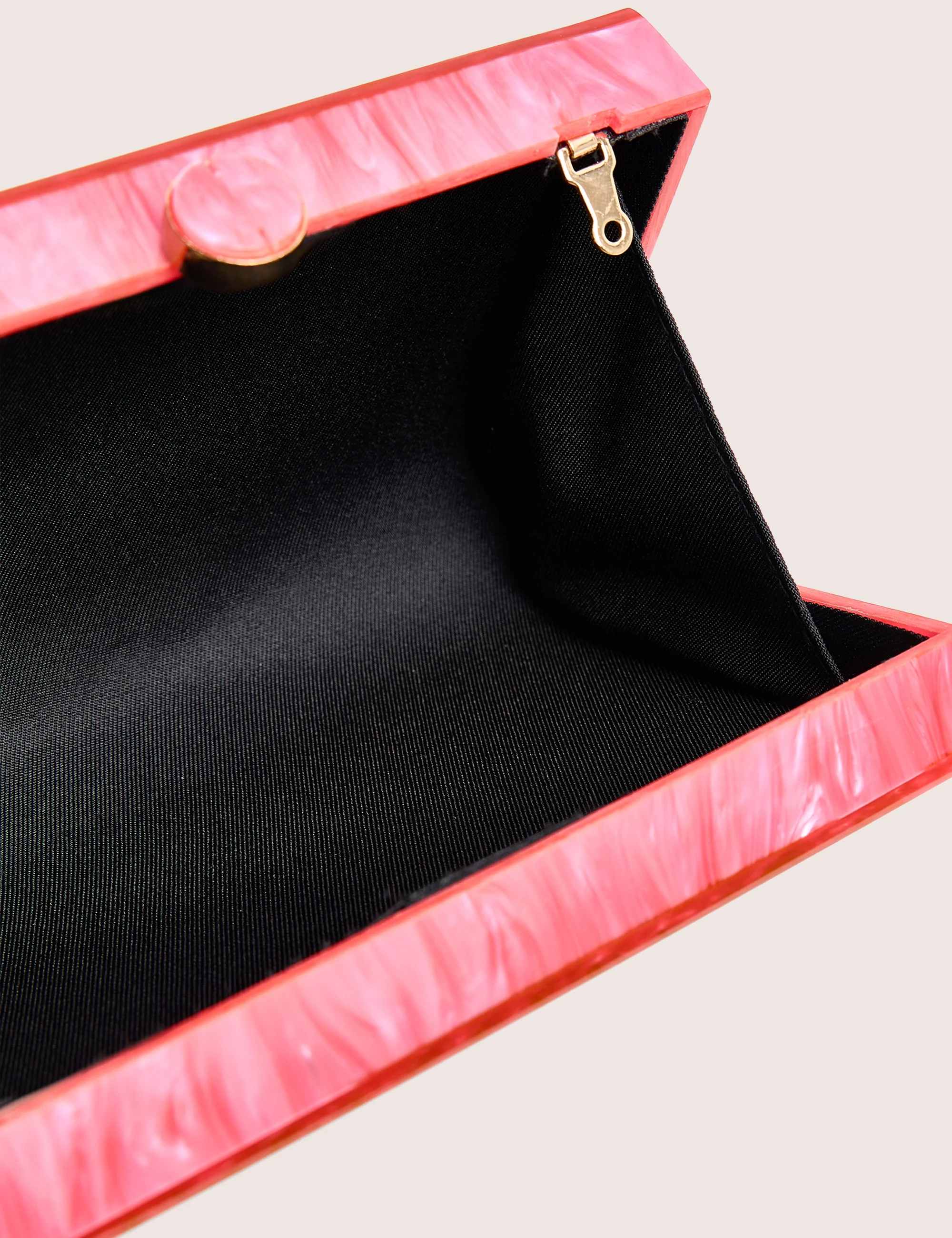 The Cali Marble Resin Rectangle Clutch Bag in Pink - Image 4