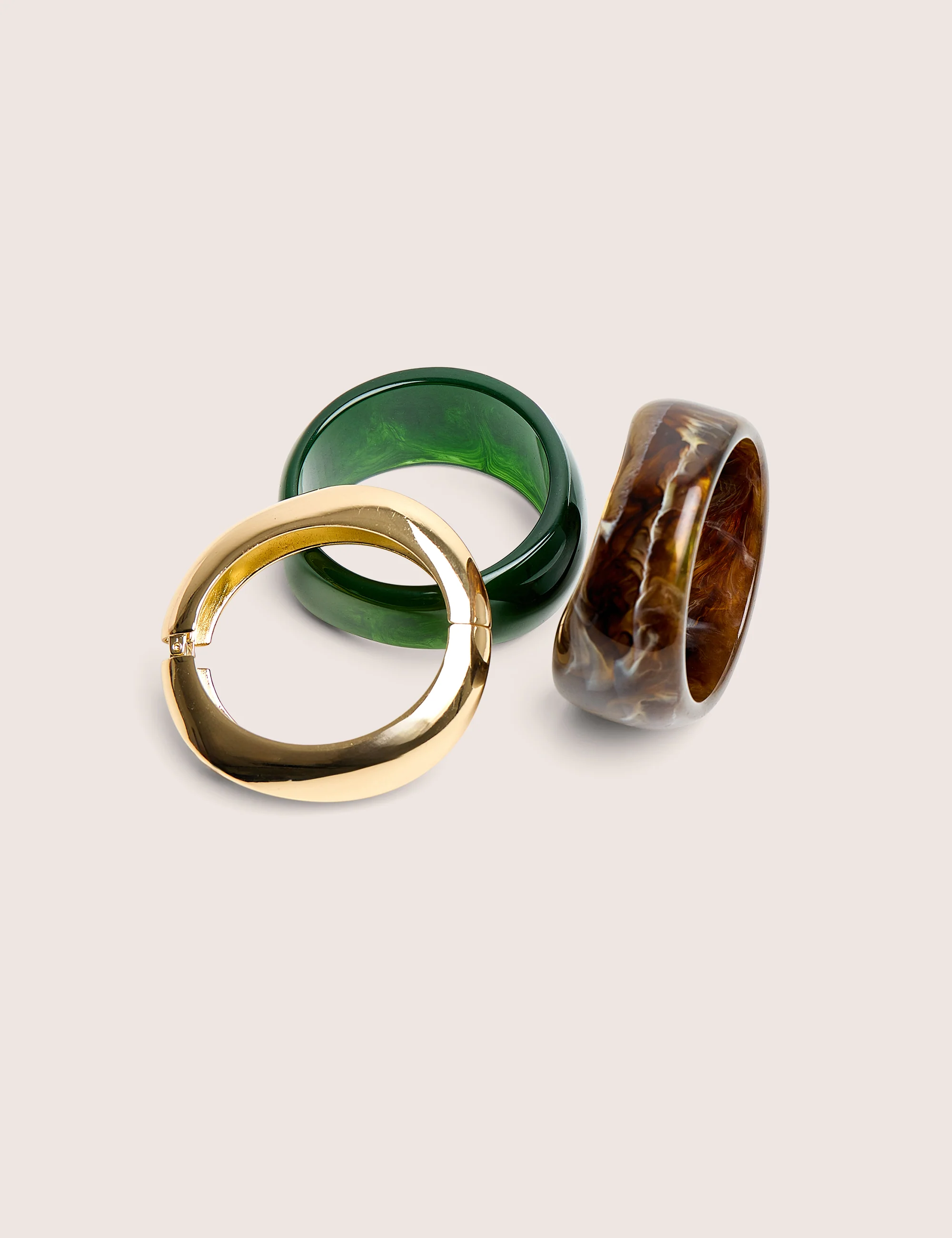 Three Pack of Resin and Gold Bangle - Image 3